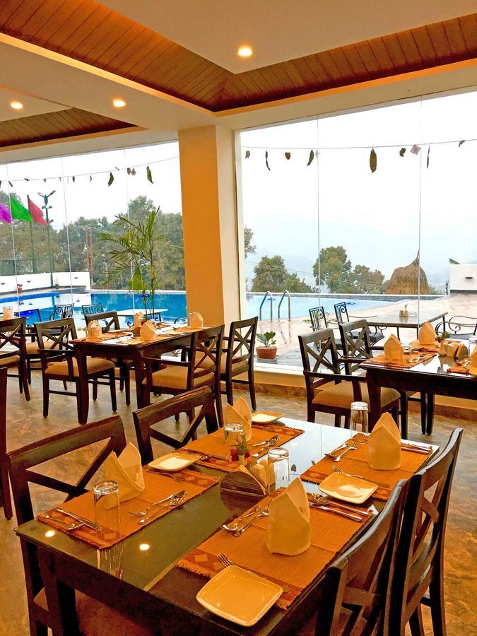 Himalayan Front Hotel By Kgh Group Pokhara Dış mekan fotoğraf