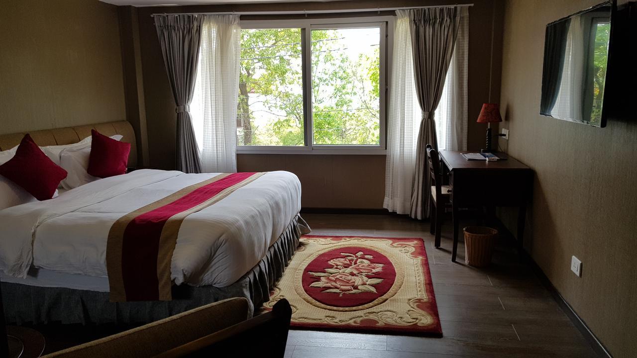 Himalayan Front Hotel By Kgh Group Pokhara Dış mekan fotoğraf